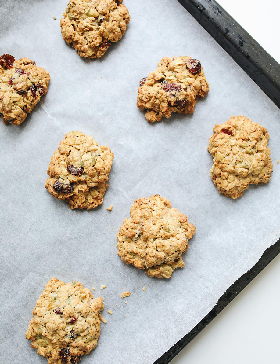 oatmeal raisin cookies